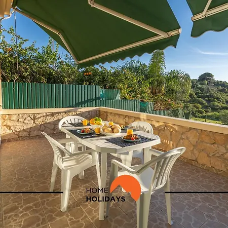 #257 Sun & Sea By Holidays بيت للعطل