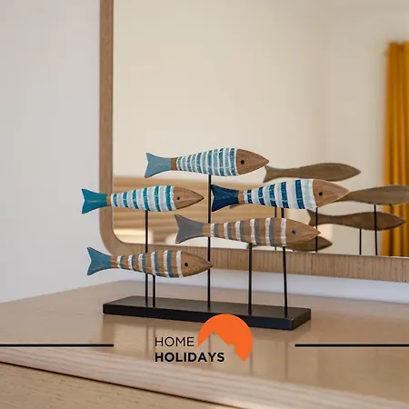 #257 Sun & Sea By Holidays Holiday home *