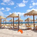 #257 Sun & Sea By Holidays * אלבופיירה